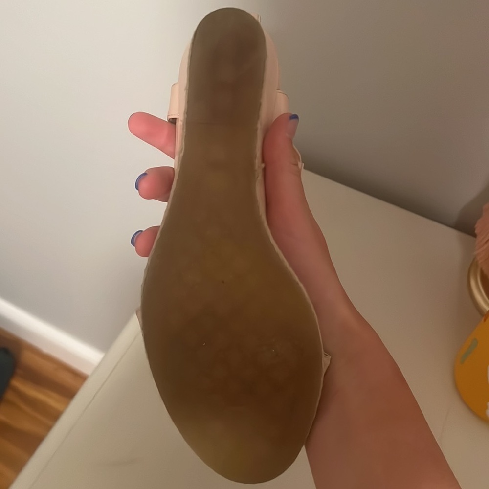 Authentic FENDI heels - Picture 4 of 5